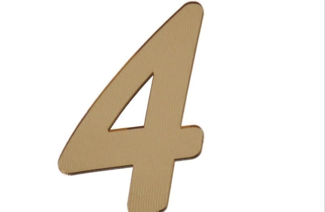 PLEKSİ 25 Lİ RAKAM ALTIN NO:4
